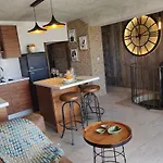The Loft Gozo アパート